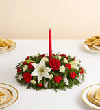 Traditional Christmas Centerpiece
