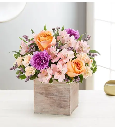 Chic Garden Bouquet 2022