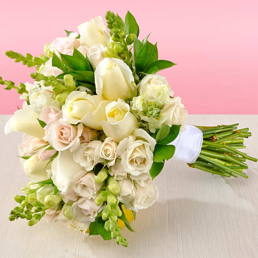 Bouquet de Novia con Rosas y Mini Rosas